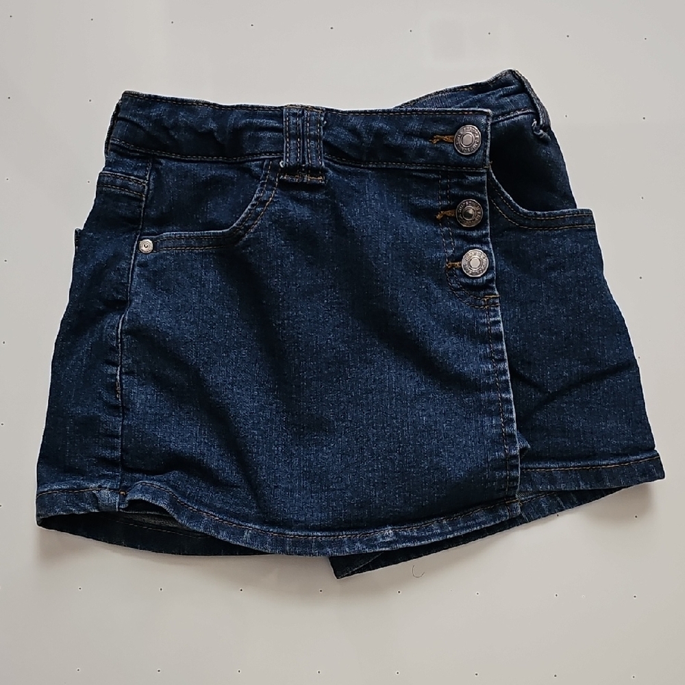skorts